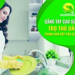 Găng tay cao su rửa bát: Trợ thủ đắc lực trong nhà bếp của chị em nội trợ