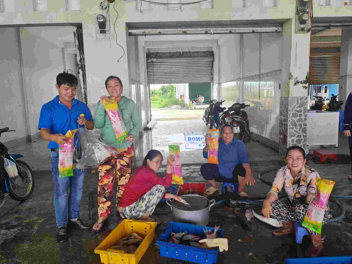 cong ty tnhh nam long tang gang tay Ca Mau